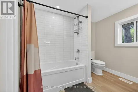 8717 Beachwood Road Wasaga Beach ON L9Z 2G5