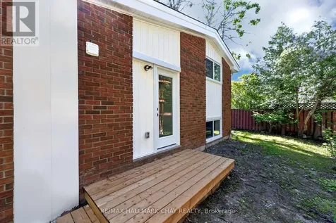 8717 Beachwood Road Wasaga Beach ON L9Z 2G5