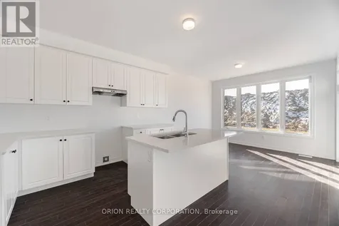 65 Thicketwood Avenue Barrie ON L9L 0X4