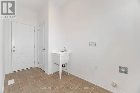 65 Thicketwood Avenue Barrie ON L9L 0X4
