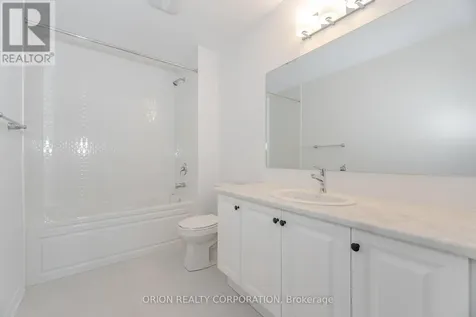 65 Thicketwood Avenue Barrie ON L9L 0X4