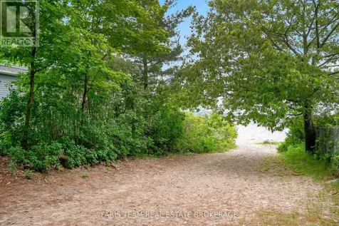 23 East Beach Road Tiny ON L9M 0M6