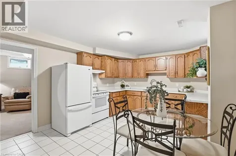 1121 Forestvale Drive Burlington ON L7P 4W3