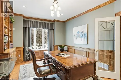 1121 Forestvale Drive Burlington ON L7P 4W3