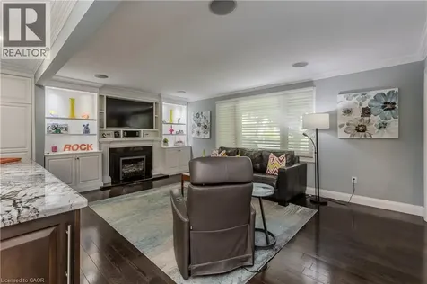 272 Goodram Drive Burlington ON L7L 2J5