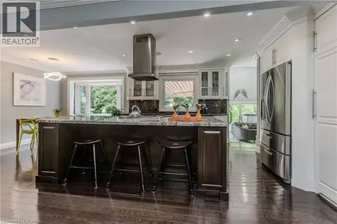 272 Goodram Drive Burlington ON L7L 2J5