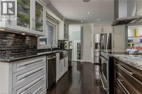 272 Goodram Drive Burlington ON L7L 2J5