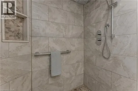 272 Goodram Drive Burlington ON L7L 2J5