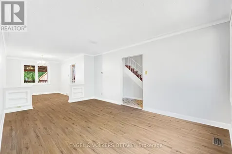 1402 Kilborn Avenue Ottawa ON K1H 6L8