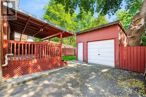 1402 Kilborn Avenue Ottawa ON K1H 6L8