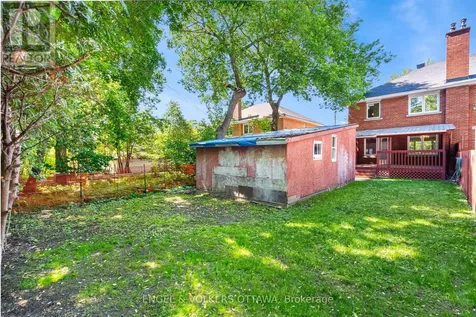 1402 Kilborn Avenue Ottawa ON K1H 6L8