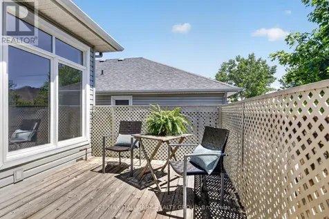 335 Jackson Stitt Circle Ottawa ON K2S 0C4
