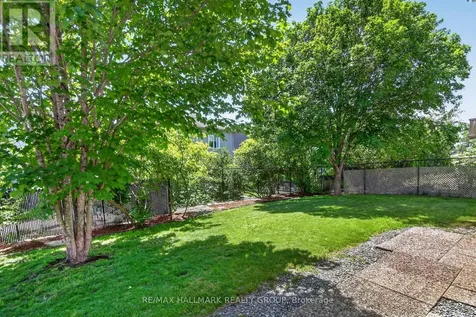 335 Jackson Stitt Circle Ottawa ON K2S 0C4