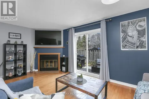 529 Canotia Place Ottawa ON K4A 2J3