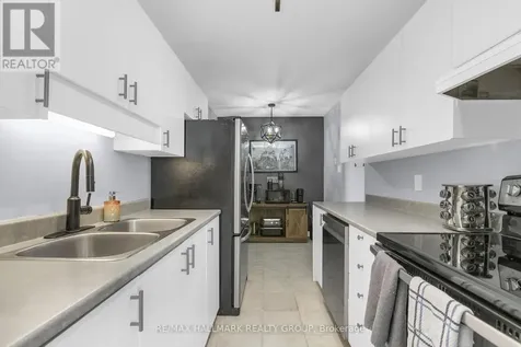 529 Canotia Place Ottawa ON K4A 2J3