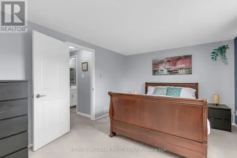 529 Canotia Place Ottawa ON K4A 2J3
