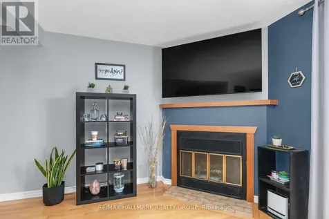 529 Canotia Place Ottawa ON K4A 2J3