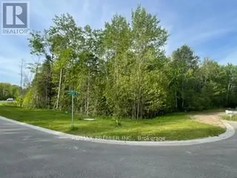 Lot 51 Robinson Road North Wasaga Beach ON L9Z 2Z4