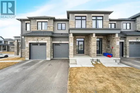 133 Fenchurch Manor Avenue Barrie ON L9L 0X1