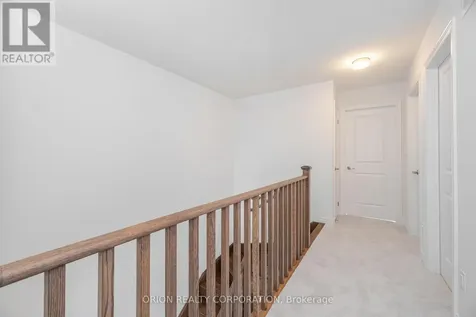 133 Fenchurch Manor Avenue Barrie ON L9L 0X1