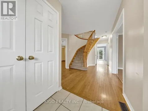 607 Burnett Avenue Cambridge ON N1T 1P3