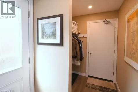 3200 Greenbough Crescent Burlington ON L7M 3B1