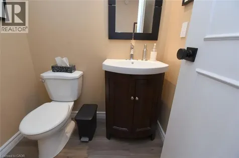 3200 Greenbough Crescent Burlington ON L7M 3B1