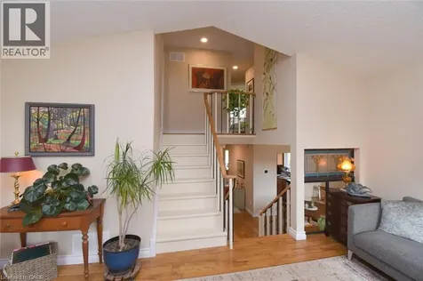 3200 Greenbough Crescent Burlington ON L7M 3B1