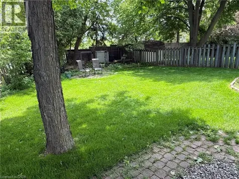 3200 Greenbough Crescent Burlington ON L7M 3B1