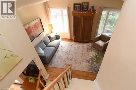 3200 Greenbough Crescent Burlington ON L7M 3B1