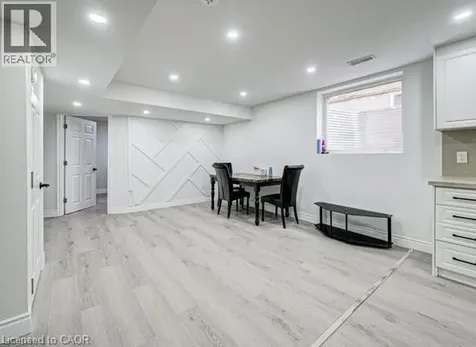 55 Isaiah Drive Kitchener ON N2E 0B2