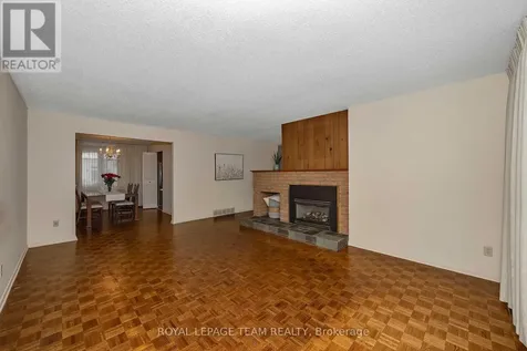 38 Elmbank Crescent Ottawa ON K2G 3P6