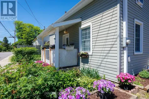 261 St-paul Street Carleton Place ON K7C 3C7