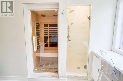 1666 Amberdale Crescent Ottawa ON K1H 7B3