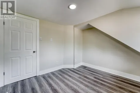 88 Lorne Avenue Chatham-kent ON N7M 1R9