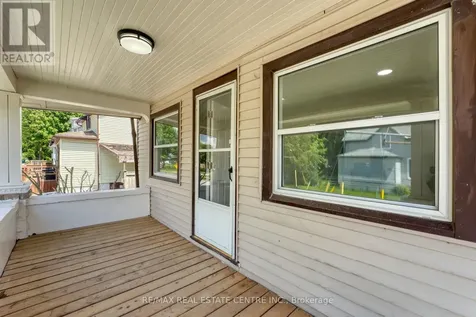 88 Lorne Avenue Chatham-kent ON N7M 1R9