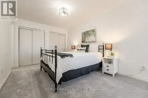 929 Apple Hill Lane Kitchener ON N2R 0L7
