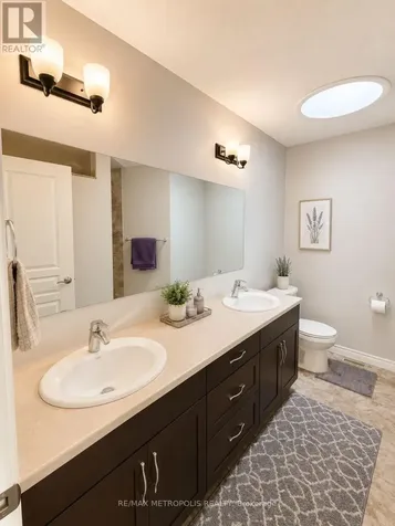 20 Lawson Street East Luther Grand Valley ON L9W 7P1