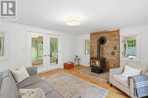 805500 25 Sideroad Grey Highlands ON N4L 1W6