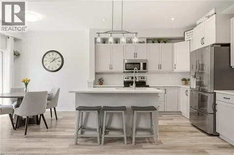 19 Severino Circle Smithville ON L0R 2A0