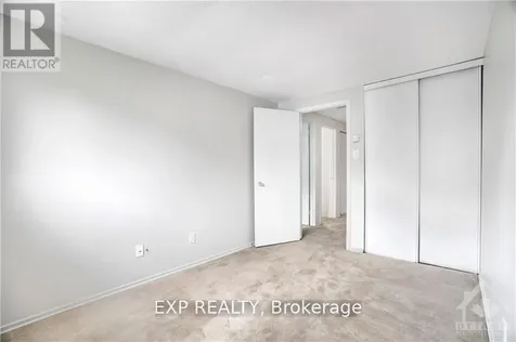 20 Forester Crescent Ottawa ON K2H 8X9