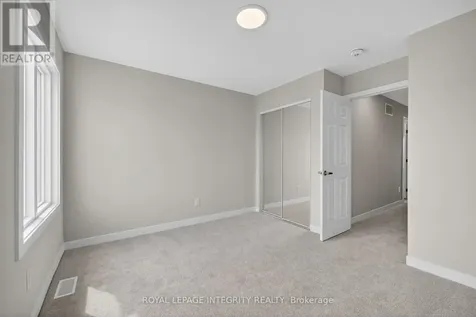 247 La Marche Avenue Ottawa ON K1W 0Y3