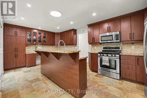 241 Anglehart Avenue Ottawa ON K1E 2V7