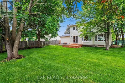 241 Anglehart Avenue Ottawa ON K1E 2V7