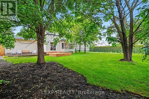 241 Anglehart Avenue Ottawa ON K1E 2V7