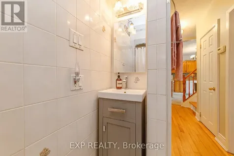 1357 Thames Street Ottawa ON K1Z 7N3