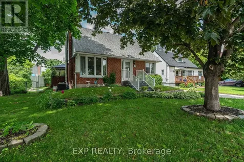1357 Thames Street Ottawa ON K1Z 7N3