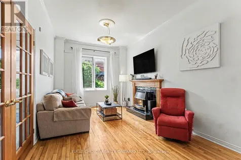 267 Booth Street Ottawa ON K1R 7J5