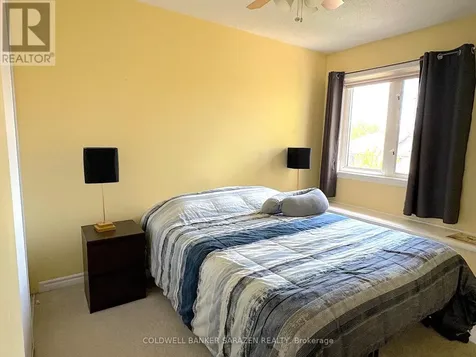 253 Saddlesmith Circle Ottawa ON K2M 2Z1