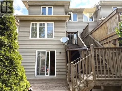 253 Saddlesmith Circle Ottawa ON K2M 2Z1